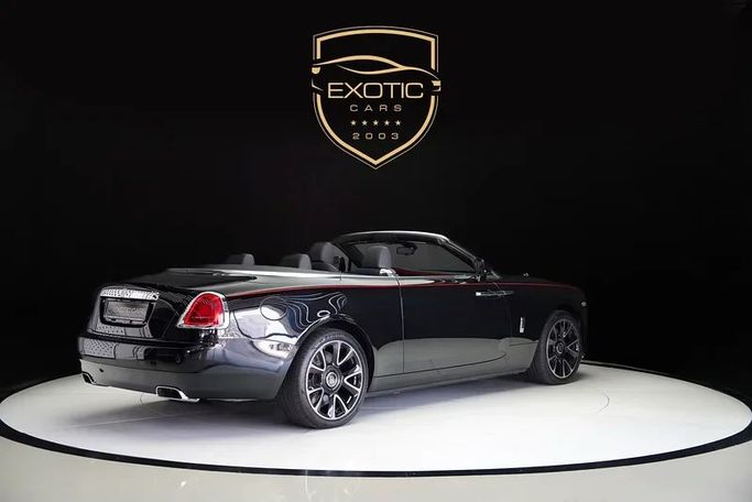 Подержанный Rolls-Royce Dawn Black Badge, 6.6 л, 2018 в Дубае от Exotic Cars Черный цвет. Other | AUTO.AE