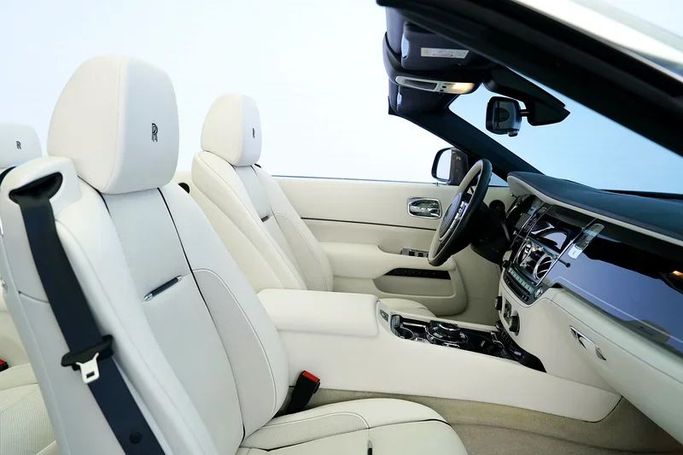 Used Rolls-Royce Dawn, 6.6 l, 2016 in Dubai by Exotic Cars, Grey color. Other | AUTO.AE