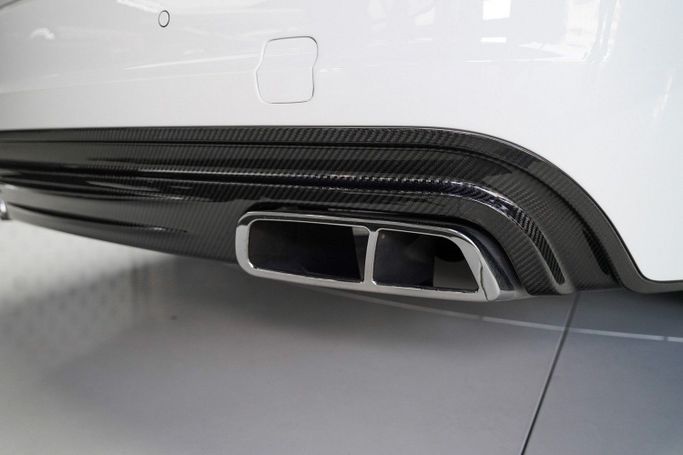 Used Rolls-Royce Dawn Black Badge, 6.6 l, 2018 in Dubai by Exotic Cars, White color. Other | AUTO.AE