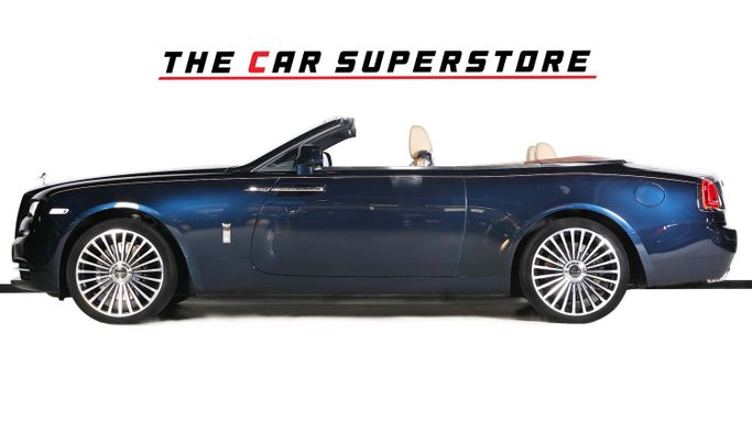 Подержанный Rolls-Royce Dawn, 6.6 л, 2016 в Дубае от The Car Superstore Синий цвет. Европейская | AUTO.AE