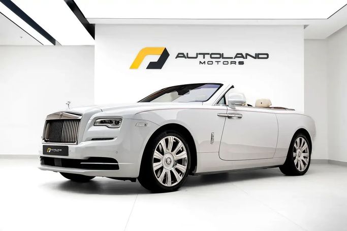Подержанный Rolls-Royce Dawn, 6.6 л, 2017 в Дубае от Auto Land Motor Белый цвет. GCC | AUTO.AE