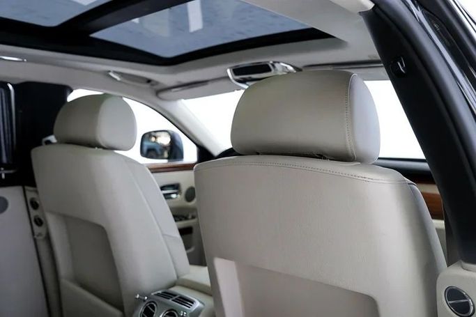 Used Rolls-Royce Ghost I, 6.6 l, 2010 in Dubai by Exotic Cars, Blue color. Other | AUTO.AE