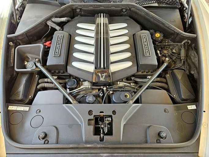 Used Rolls-Royce Ghost I, 6.6 l, 2011 in Dubai by Irfan Motors, White color. Japanese Specs | AUTO.AE