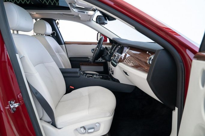 Used Rolls-Royce Ghost I, 6.6 l, 2011 in Dubai by Exotic Cars, Red color. Other | AUTO.AE