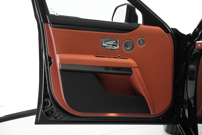 Used Rolls-Royce Ghost Black Badge II Facelift (Series II), 6.7 l, 2024 in Dubai by Exotic Cars, Green color. GCC Specs | AUTO.AE