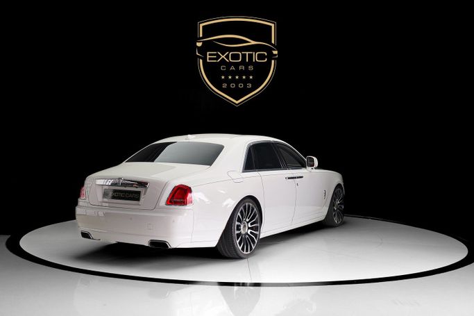 Used Rolls-Royce Ghost I, 6.6 l, 2011 in Dubai by Exotic Cars, White color. Other | AUTO.AE