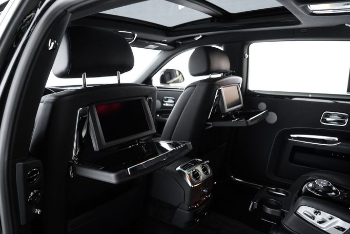 Used Rolls-Royce Ghost I Facelift (Series II), 6.6 l, 2016 in Dubai by Exotic Cars, Black color. Other | AUTO.AE