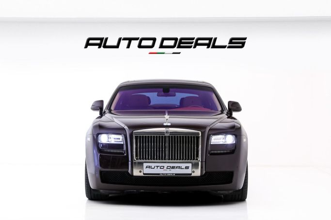 Подержанный Rolls-Royce Ghost I, 6.6 л, 2013 в Дубае от AUTO DEALS Фиолетовый цвет. GCC | AUTO.AE