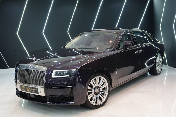 مستعملة Rolls-Royce Ghost Extended ثانياً, 6.7 l, 2024 في في دبي من Sanam Cars، اللون أرجواني. مواصفات الخليج | AUTO.AE | إعلان #259023