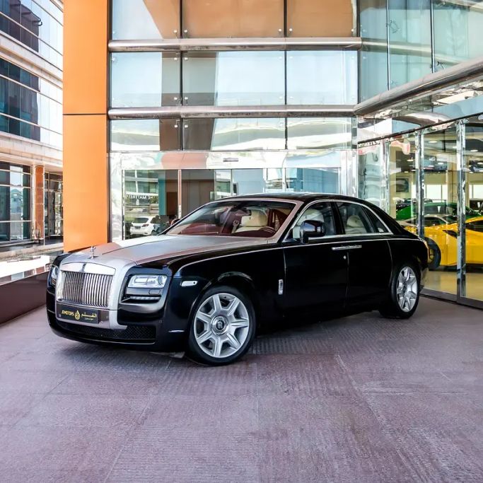 Подержанный Rolls-Royce Ghost I, 6.6 л, 2010 в Дубае от Q Motors Черный цвет. GCC | AUTO.AE | Объявление #263524