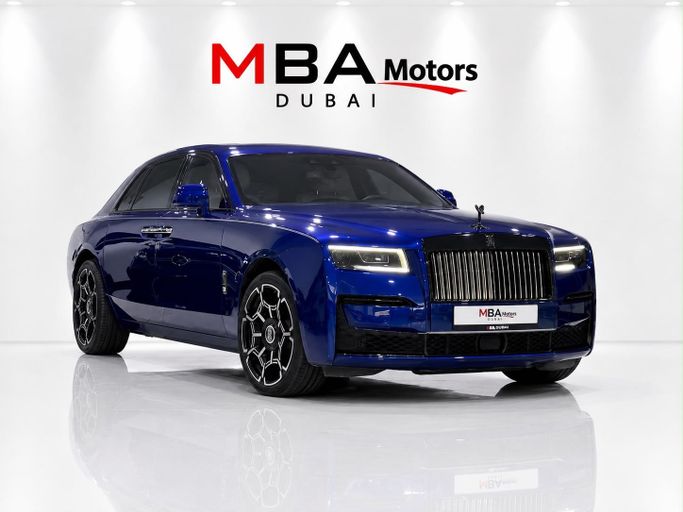 مستعملة Rolls-Royce Ghost Black Badge ثانياً, 6.7 l, 2021 في في الإمارات, دبي من MBA Motors، اللون أزرق. مواصفات الخليج | AUTO.AE | إعلان #278356