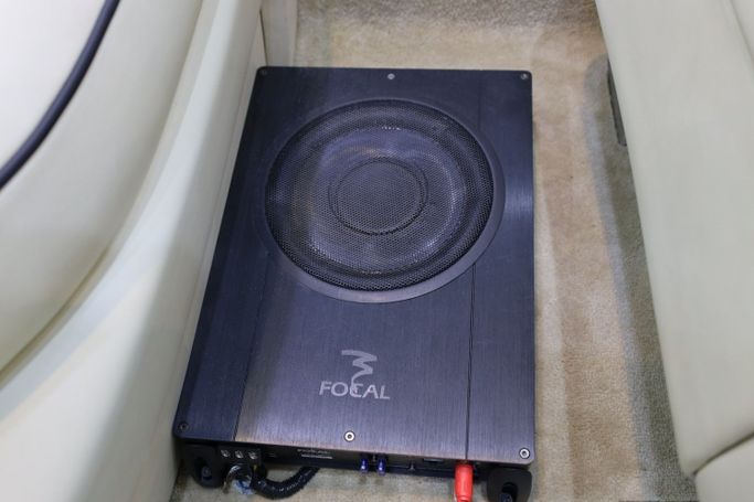 Подержанный Rolls-Royce Phantom VII Рестайлинг (Series II), 6.7 л, 2013 в Дубае от Sanam Cars Белый цвет. GCC | AUTO.AE