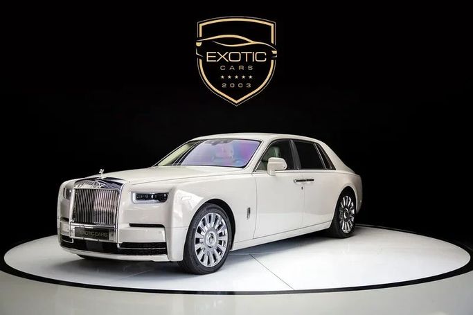 Подержанный Rolls-Royce Phantom VIII, 6.7 л, 2018 в Дубае от Exotic Cars Белый цвет. Other | AUTO.AE