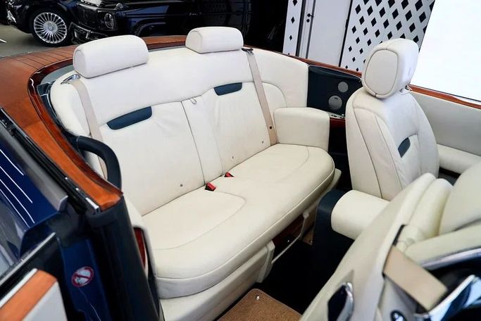 Used Rolls-Royce Phantom VII, 6.7 l, 2008 in Dubai by Exotic Cars, Blue color. GCC Specs | AUTO.AE