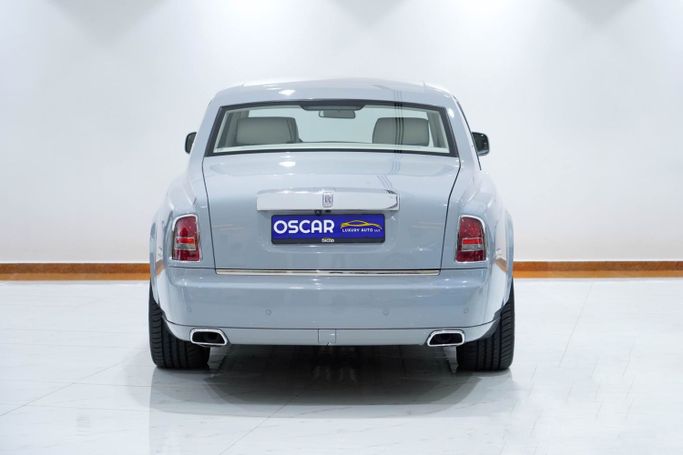 Used Rolls-Royce Phantom VII Facelift (Series II), 6.7 l, 2014 in Dubai by Oscar Motors, Grey color. GCC Specs | AUTO.AE