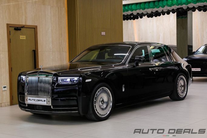 Used Rolls-Royce Phantom Extended VIII, 6.7 l, 2022 in Dubai by AUTO DEALS, Black color. GCC Specs | AUTO.AE