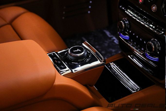 Used Rolls-Royce Phantom Extended VIII, 6.7 l, 2022 in Dubai by AUTO DEALS, Black color. GCC Specs | AUTO.AE