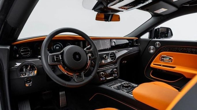 Новый Rolls-Royce Spectre, 2025 в Дубае от Al Ain Class Motors Черный цвет. GCC | AUTO.AE