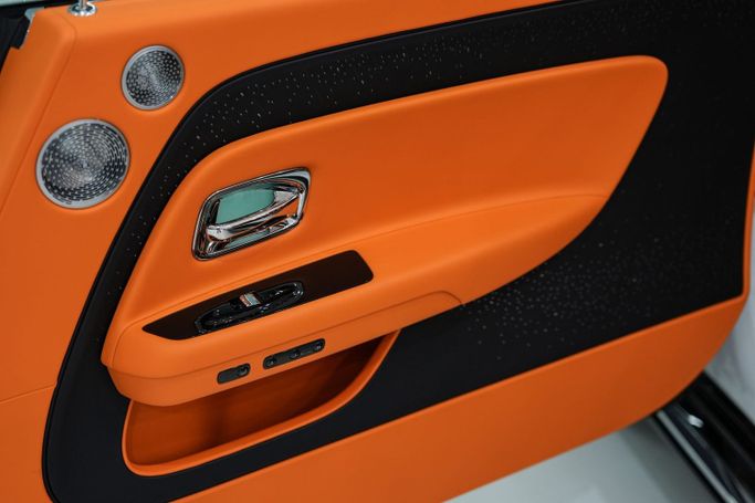 Used Rolls-Royce Spectre, 2024 in Dubai by Sanam Cars, White color. GCC Specs | AUTO.AE