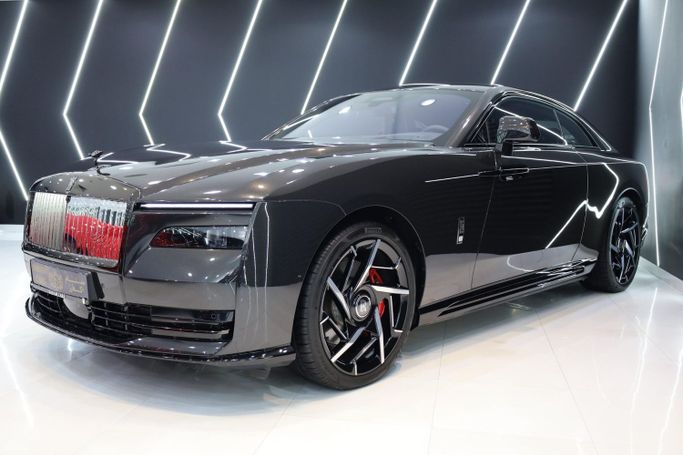 Used Rolls-Royce Spectre, 2025 in Dubai by Sanam Cars, Black color. GCC Specs | AUTO.AE