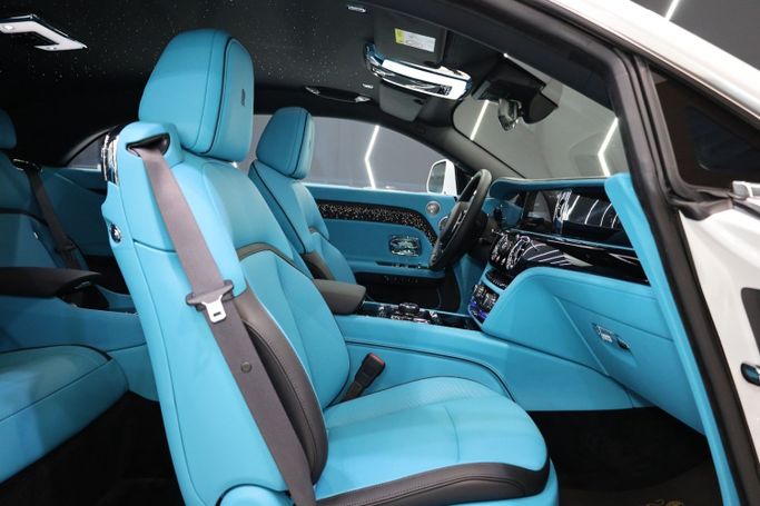 Новый Rolls-Royce Spectre, 2025 в Дубае от Sanam Cars Белый цвет. GCC | AUTO.AE