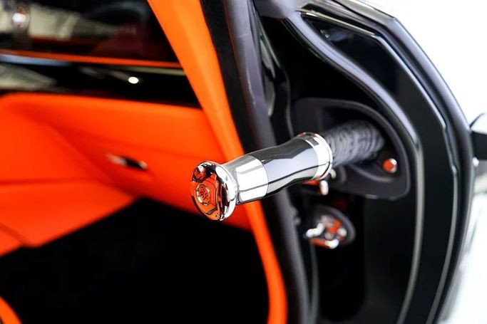 Подержанный Rolls-Royce Spectre, 2024 в Дубае от Exotic Cars Черный цвет. GCC | AUTO.AE