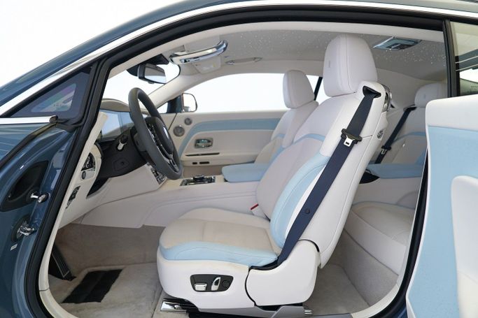 مستعملة Rolls-Royce Spectre, 2024 في في دبي من Exotic Cars، اللون أزرق. أخرى | AUTO.AE