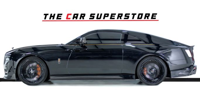 Подержанный Rolls-Royce Spectre, 2025 в Дубае от The Car Superstore Черный цвет. Европейская | AUTO.AE