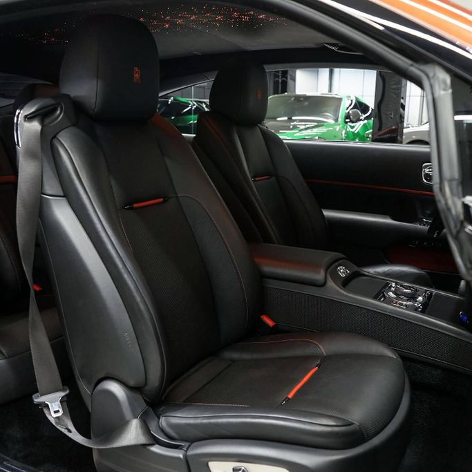 Used Rolls-Royce Wraith, 6.6 l, 2019 in Dubai by AAA Motors, Black color. GCC Specs | AUTO.AE