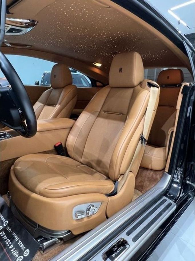 Used Rolls-Royce Wraith, 6.6 l, 2018 in Dubai by Quatro Motors, Black color.  | AUTO.AE