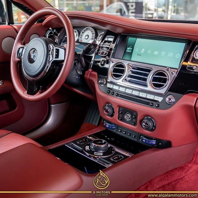 Подержанный Rolls-Royce Wraith, 6.6 л, 2016 в Дубае от Q Motors Черный цвет. GCC | AUTO.AE