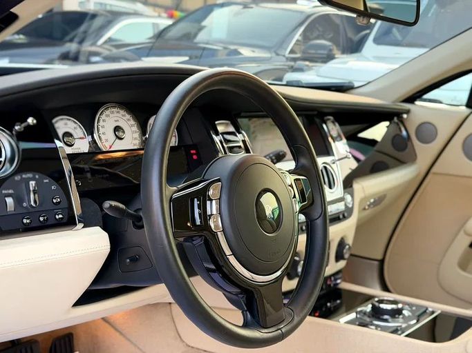 Used Rolls-Royce Wraith, 6.6 l, 2016 in Dubai by Auto Bank Motors, White color. GCC Specs | AUTO.AE