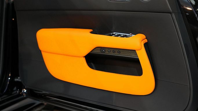 Used Rolls-Royce Wraith Black Badge, 6.6 l, 2020 in Dubai by Dourado Luxury Car, Black color. European Specs | AUTO.AE