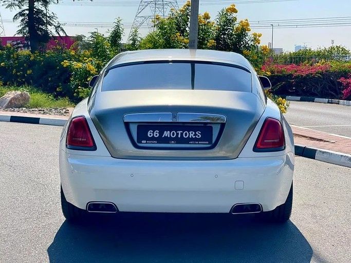 Used Rolls-Royce Wraith, 6.6 l, 2019 in Dubai by 66 Motors, White color. GCC Specs | AUTO.AE
