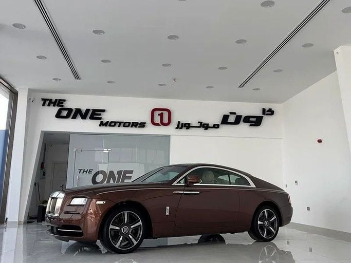 Подержанный Rolls-Royce Wraith, 6.6 л, 2015 в Дубае от The One Motors Серый цвет. GCC | AUTO.AE