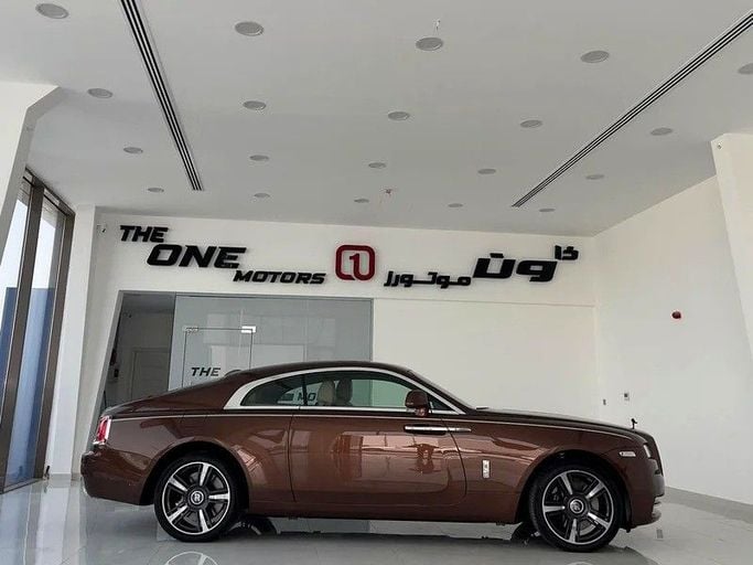 Подержанный Rolls-Royce Wraith, 6.6 л, 2015 в Дубае от The One Motors Серый цвет. GCC | AUTO.AE