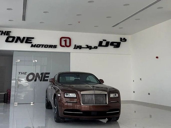 Подержанный Rolls-Royce Wraith, 6.6 л, 2015 в Дубае от The One Motors Серый цвет. GCC | AUTO.AE