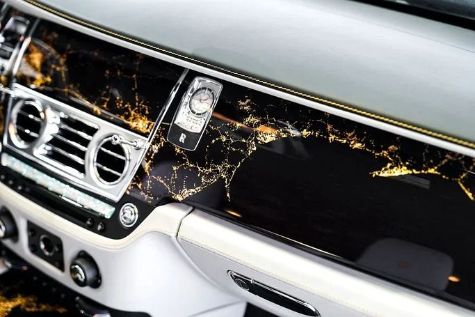 Подержанный Rolls-Royce Wraith, 6.6 л, 2020 в Дубае от Exotic Cars Серый цвет. Other | AUTO.AE