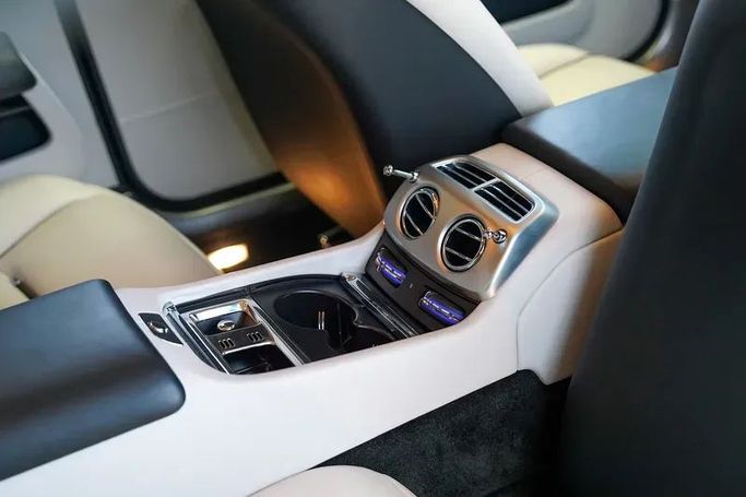 Used Rolls-Royce Wraith, 6.6 l, 2017 in Dubai by Exotic Cars, Purple color. GCC Specs | AUTO.AE