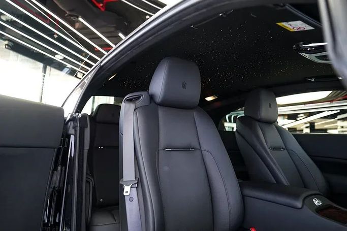 Used Rolls-Royce Wraith, 6.6 l, 2017 in Dubai by Exotic Cars, Black color. Other | AUTO.AE