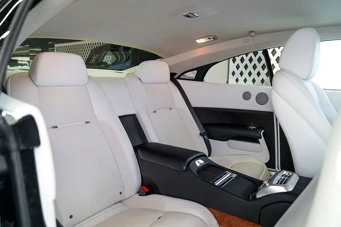 Used Rolls-Royce Wraith, 6.6 l, 2017 in Dubai by Exotic Cars, Black color. Other | AUTO.AE