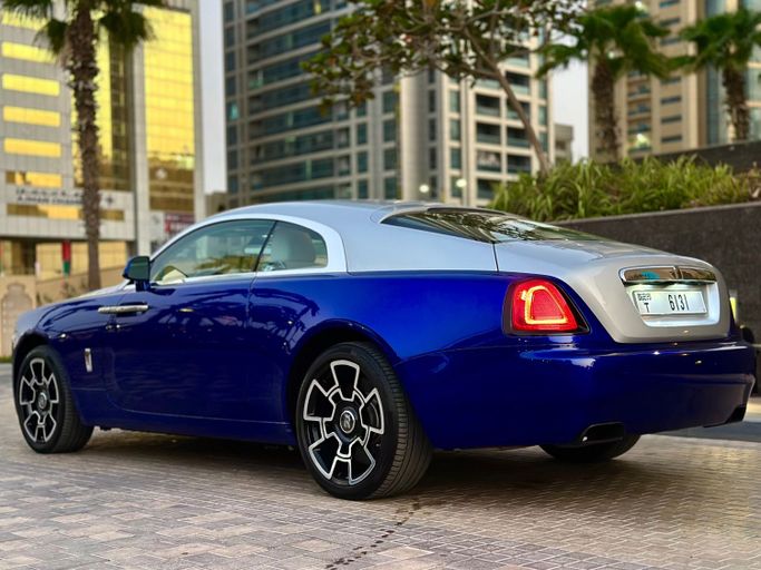 Used Rolls-Royce Wraith, 6.6 l, 2015 in Dubai, Blue color. Other | AUTO.AE