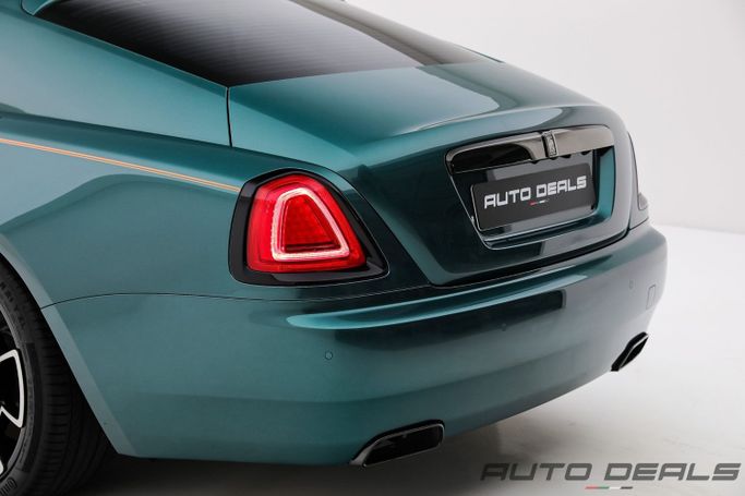 Подержанный Rolls-Royce Wraith Black Badge, 6.6 л, 2023 в Дубае от AUTO DEALS Бирюзовый цвет. GCC | AUTO.AE