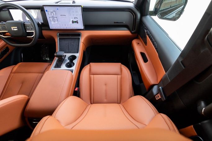 Новый Rox 01, 1.5 л, 2025 в Дубае от Linda Cars Черный цвет. Китайская | AUTO.AE