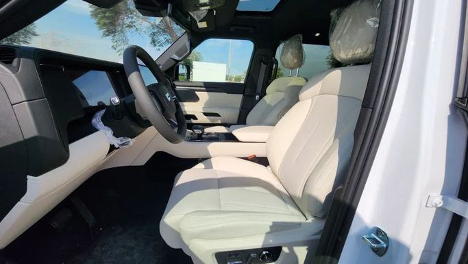 New Rox 01, 1.5 l, 2024 in Dubai by Alwan Global Cars, White color. Other | AUTO.AE