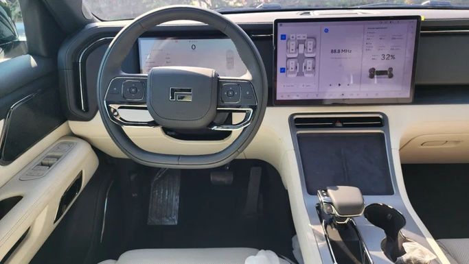 Новый Rox 01, 1.5 л, 2024 в Дубае от Alwan Global Cars Серебристый цвет. Other | AUTO.AE
