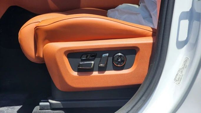 Новый Rox 01, 1.5 л, 2024 в Дубае от Alwan Global Cars Белый цвет. Other | AUTO.AE