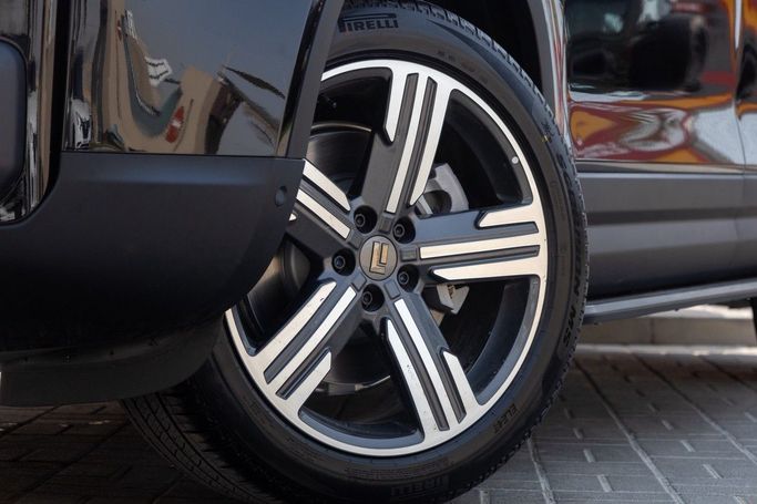 Подержанный Rox 01, 1.5 л, 2025 в Дубае от Linda Cars Черный цвет. Китайская | AUTO.AE