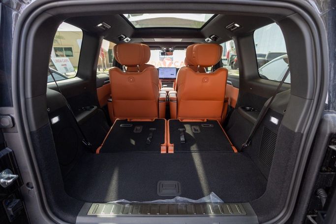 Подержанный Rox 01, 1.5 л, 2025 в Дубае от Linda Cars Черный цвет. Китайская | AUTO.AE