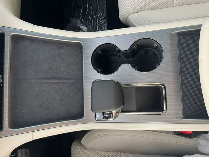 Новый Rox 01, 1.5 л, 2025 в Дубае от Pegasus Automobile Черный цвет. Other | AUTO.AE